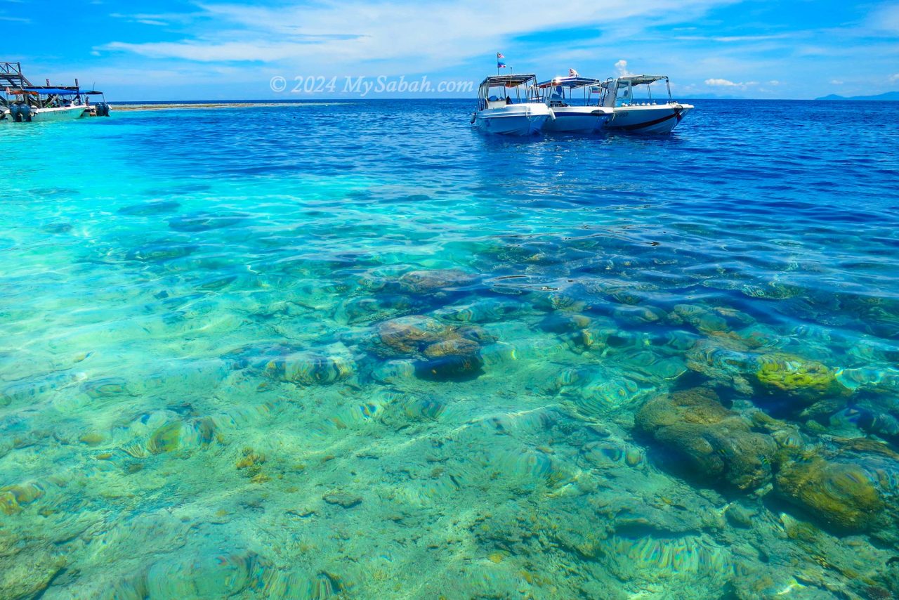 The sea of Sipadan Island