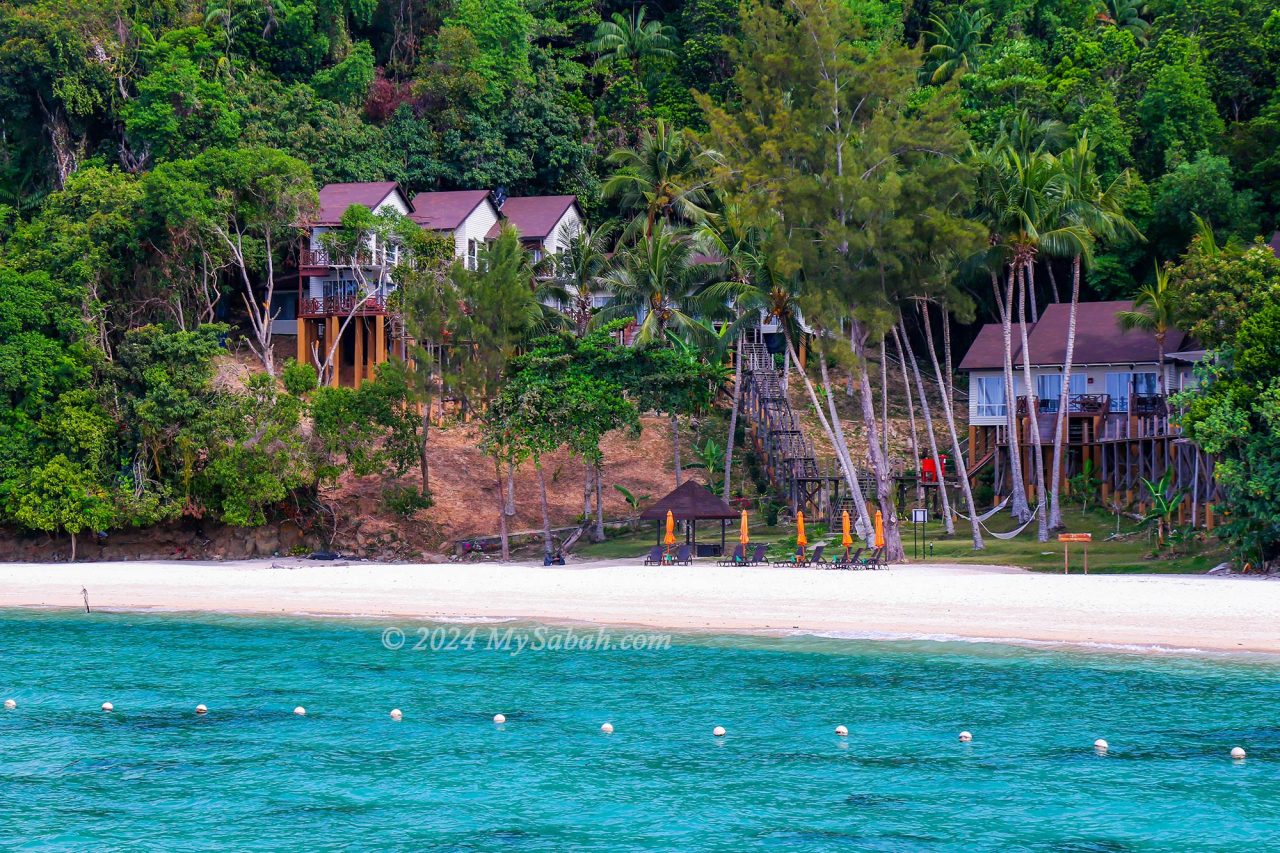 Manukan Resort near the beach