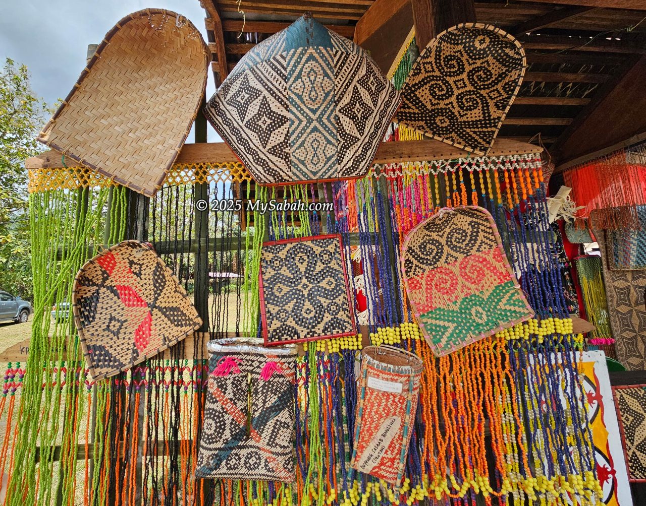 Handicraft (hats, baskets, beadwork, mat) of Murut people