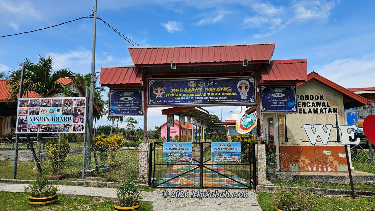 The public school of Omadal Island.