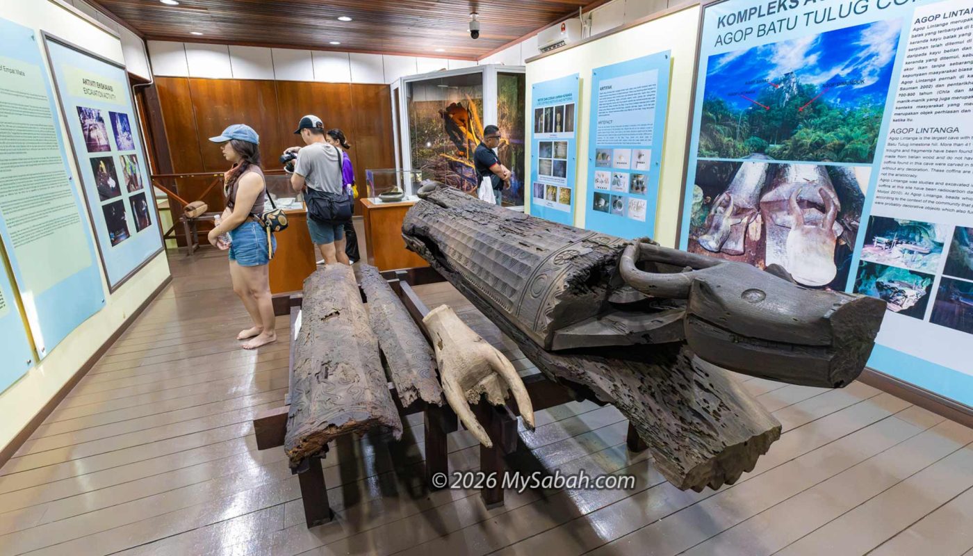 Exhibition gallery of Agop Batu Tulug Archaeological Museum